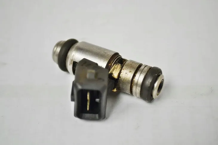 wtryskiwacz-magneti-marelli-214310006400-numer-katalogowy-oryginalu-46522035