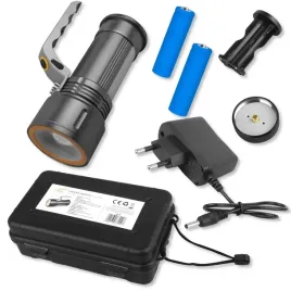 mocna-akumulatorowa-latarka-reflektor-szperacz