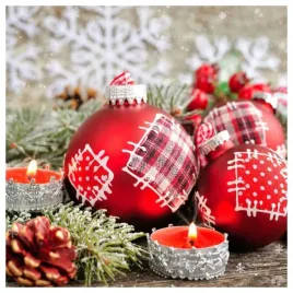 serwetki-swiateczne-papierowe-dekoracje-stolu-na-boze-narodzenie-skladane