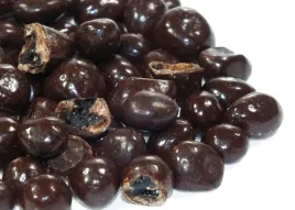 czarne-porzeczki-w-ciemnej-czekoladzie-100g