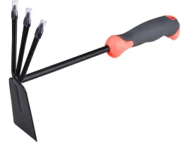 motyka-ogrodowa-kopaczka-z-pazurkami-trojzab