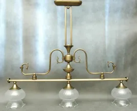 zyrandol-mosieznylampa-nad-stollampa-mosiezna