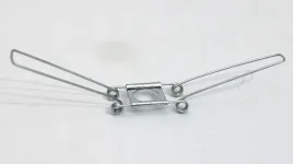 10x-sprezyna-do-mocowania-klosza-120mm