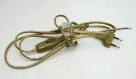 kabel-przewod-z-wtyczka-i-wylacznikiem-2m-do-lampk