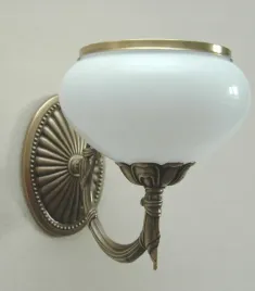kinkiet-mosieznylampa-scienna-z-mosiadzu-wkms-783-1