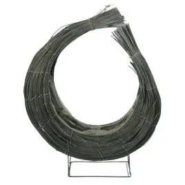 szara-nagrobna-oslonka-kosz-do-kompozycji-oslonka-na-kwiaty-na-pomnik-grob