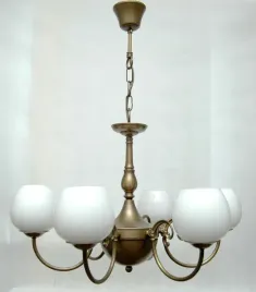 zyrandol-mosieznylampa-wiszaca-mosiezna