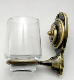 uchwyt-mosiezny-wieszak-scienny-na-kubek