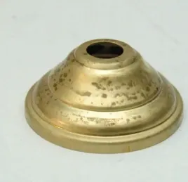 wypraska-mosiezna-podkloszowka-czesci-do-lamp