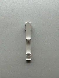 haczyk-na-rame-okienna-z-wywietrznikiem-dla-rolet-dzien-noc