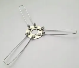 3x-sprezyna-trojramienna-do-mocowania-klosza-130mm