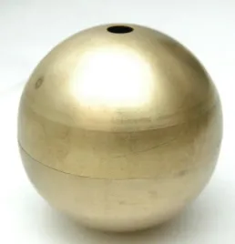 kula-mosiezna-60mm-z-grubej-blachy-ukryty-zamek
