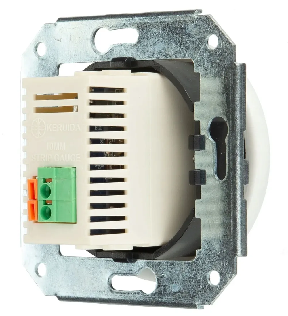 gniazdo-ceramiczne-biale-usb-bez-ramki-k1-2usbax