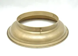 wieniec-korpus-plafoniery-czesci-mosiezne-do-lamp
