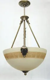 lampa-mosiezna-zwis-ampla-zyrandol-mosiezny