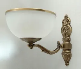 kinkiet-mosieznylampa-scienna-z-mosiadzu