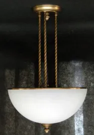 lampa-mosiezna-zwis-ampla-zyrandol-mosiezny