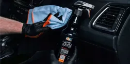 adbl-zestaw-interior-cleaner-1l-czyszczenie-plastikow-wnetrza-auta-kokpit