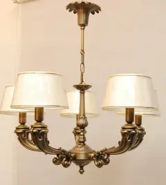 zyrandol-mosieznylampa-wiszaca-mosiezna
