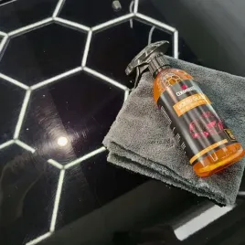 liquid-glass-wosk-na-mokro-w-plynie-samochodowy-ceramikker-do-samochodu