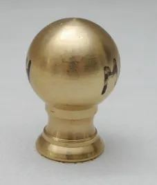 koncowka-ozdobna-mosiezna-element-mosiezny-do-lamp