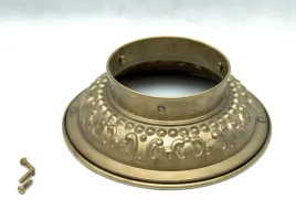 wieniec-korpus-plafoniery-czesci-mosiezne-do-lamp