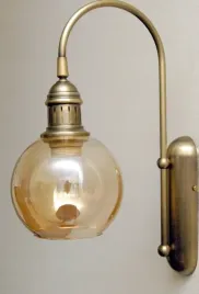 kinkiet-mosieznylampa-scienna-z-mosiadzu