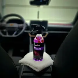 cleaner-interior-one-renowacja-plastikow-preparat-srodek-do-kokpitu-spray