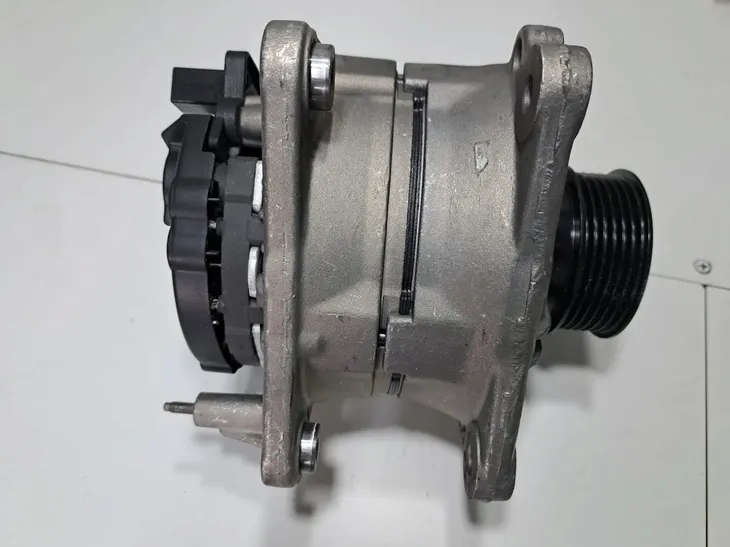 alternator-bosch-0-986-041-230-numery-katalogowe-zamiennikow-borg-and-beck-bba2176