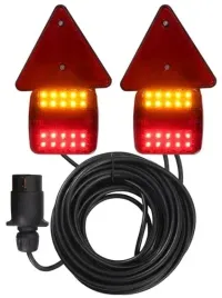 zestaw-swiatel-przyczepy-75m-25m-led-kompletny-z-trojkatami-na-magnes