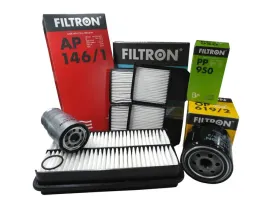 toyota-avensis-t22-20-d4d-2003r-zestaw-filtrow