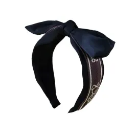 opaska-do-wlosow-turbanka-pin-up-czarna-stylowa