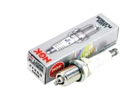 ngk-6458-platynowa-swieca-zaplonowa-pfr6q-do-audi-vw-skoda-18-t