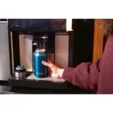 termokubek-thermocafe-niebieski-05l-marka-thermos