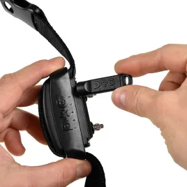 elektroniczna-obroza-przeciw-szczekaniu-dogtrace-d-mute-light