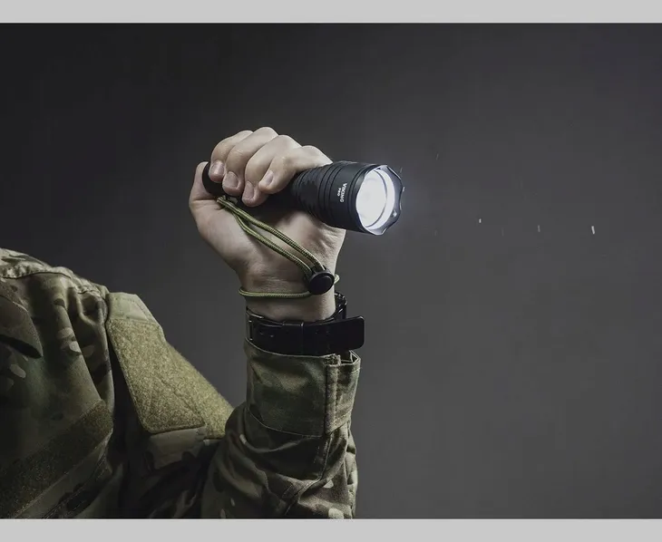 armytek-viking-pro-magnet-usb-extended-set-stan-nowy-zasilanie-akumulatorowe