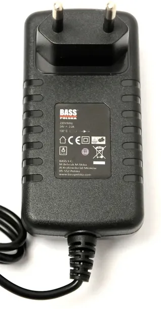 ladowarka-do-baterii-li-ion-akumulatora-24v-marka-bass
