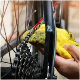 zestaw-serwisowy-do-roweru-smar-zmywacz-szczotka-zestaw-czyszczacy