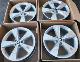 4x-felgi-alu-oe-skoda-kodiaq-karoq-superb-octavia-8x19-5x112-et45-nowe