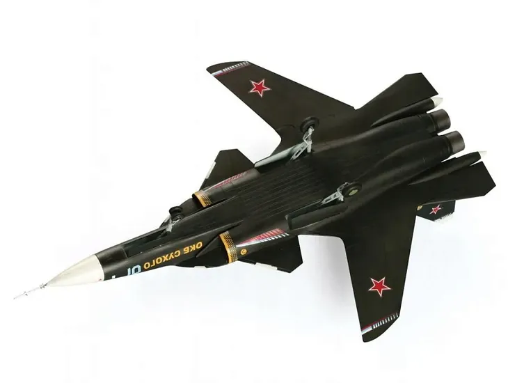 1-72-sukhoi-su-47-berkut-okres-po-ii-wojnie-swiatowej