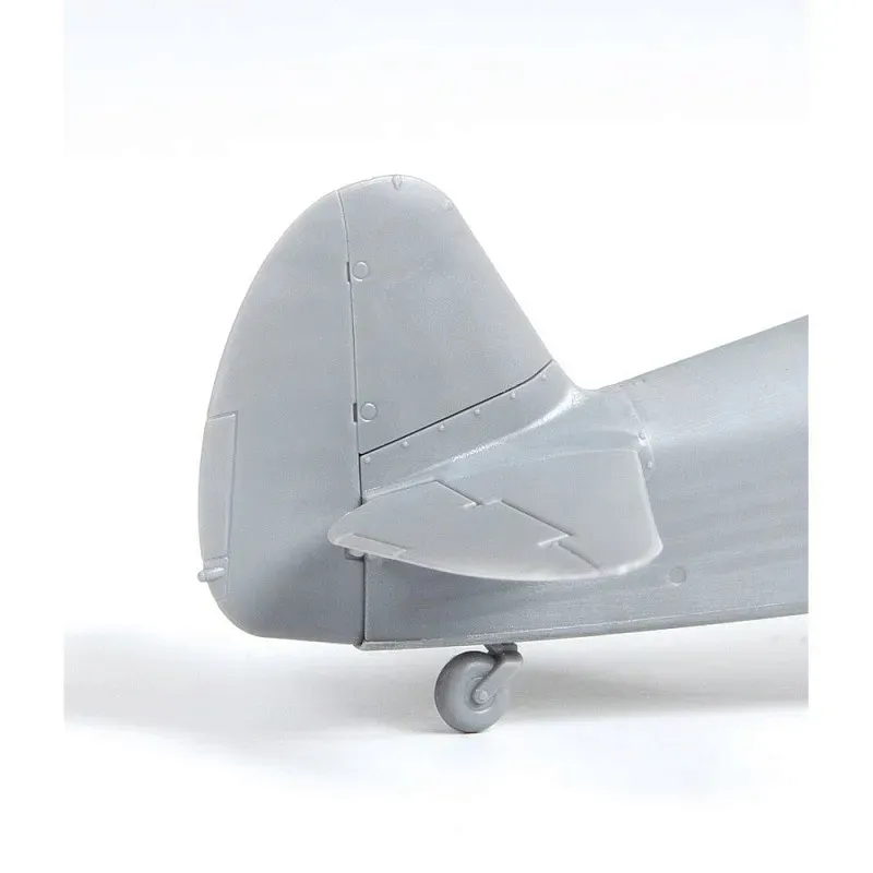 1-72-yak-1-soviet-fighter