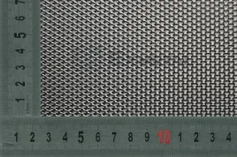 siatka-tuningowa-aluminiowa-czarna-100x25-6x3