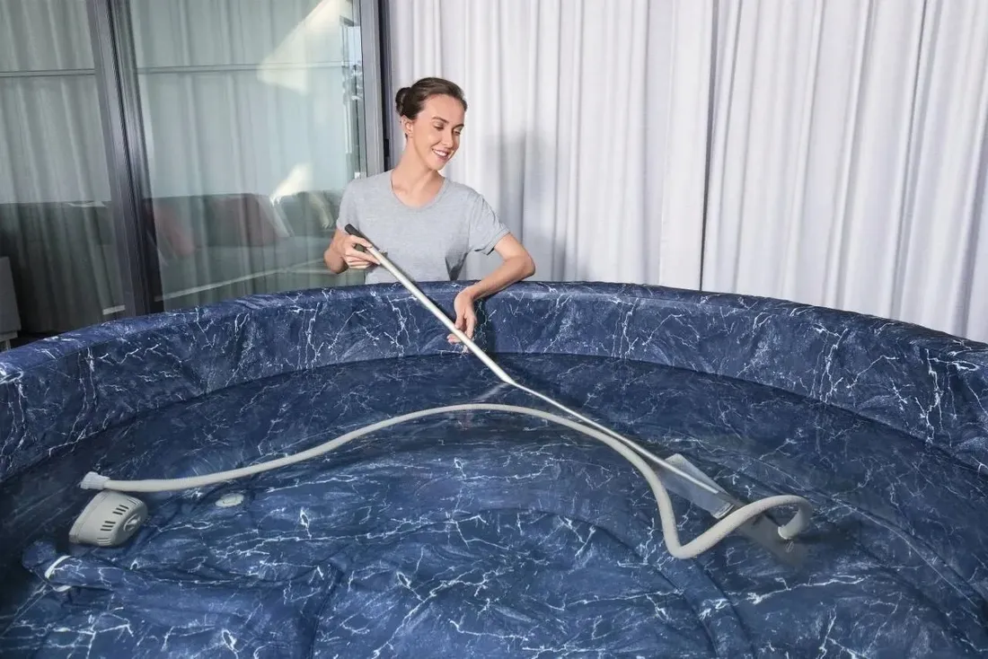 odkurzacz-do-lay-z-spa-bestway