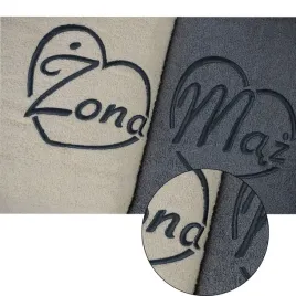 komplet-recznikow-maz-zona-2-szt-70x140-prezent-maz-zona-serce-ecru-szary