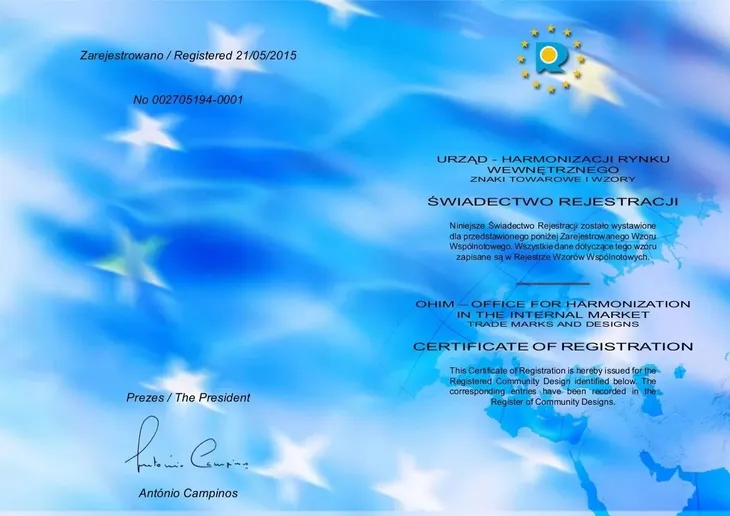 szafa-tekstylna-kaja-vitto-braz-material-metal