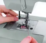 maszyna-do-szycia-singer-4423-szerokosc-produktu-40-cm