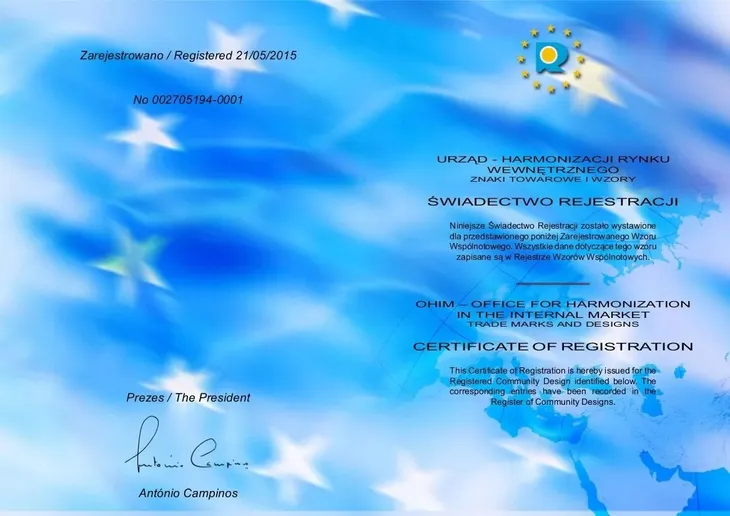 szafa-tekstylna-kaja-vitto-braz-material-metal