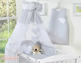 baldachim-z-tiulu-serduszka-szare