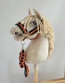 zestaw-do-hobby-horse-kantar-a3-z-czarnym-futerkiem-uwiaz-ze-sznurka-c