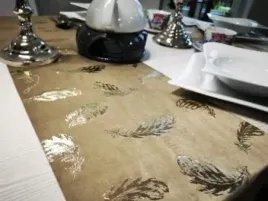 obrus-bieznik-bezowy-tkanina-do-dekoracji-28x150-cm-wzor-2